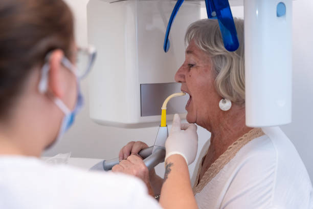 Best Mobile Emergency Dentist in Forest, OH
